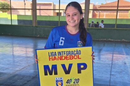 Letícia e Laura representarão MS no brasileiro de Handebol Cadete