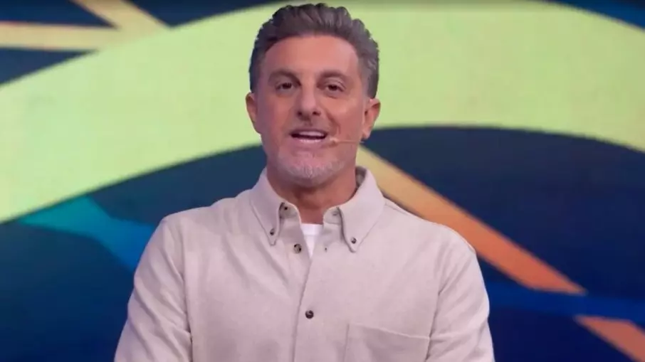 Globo define substituto secreto para o Domingão de Luciano Huck