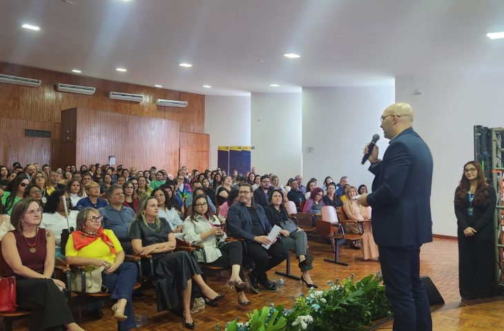 SED/MS lança e-book com práticas inclusivas para estudantes com deficiência auditiva na Rede Estadual de Ensino