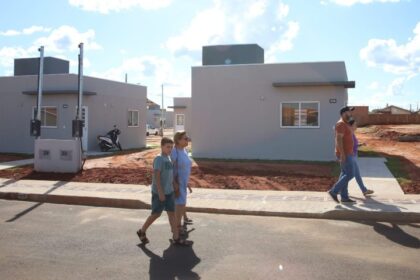 Investimentos e compromisso do Governo de MS garantem moradia  a milhares de famílias sul-mato-grossenses