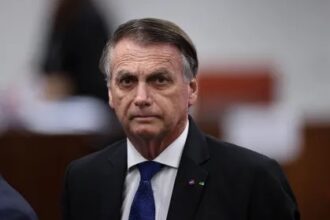 Recomeça julgamento de Bolsonaro no STF com votos de ministros