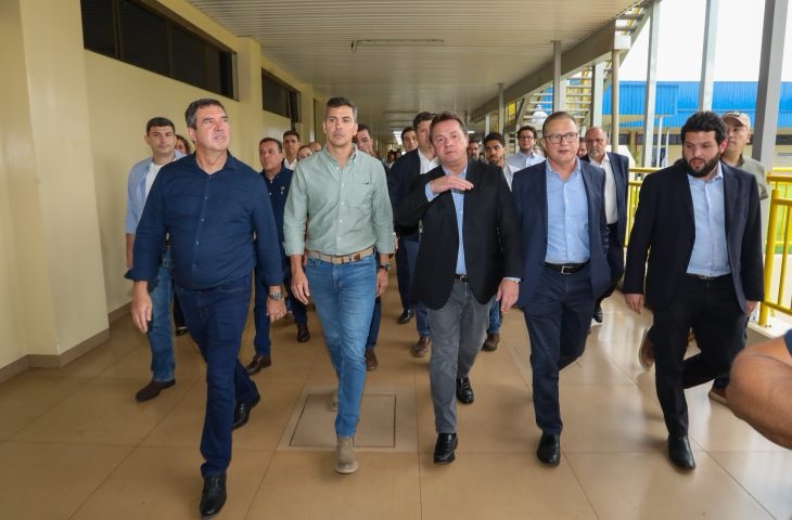 Modelo de gestão fiscal e econômica de MS ganha elogios de presidente do Paraguai e gigante do setor de carnes