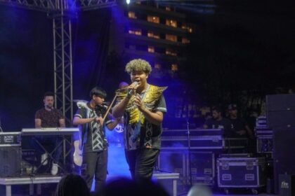 Estudante indígena de Aquidauana emociona jurados no The Voice e vira três cadeiras com música gospel