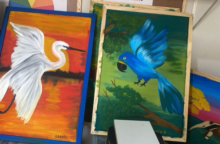 Exposição destacará arte de crianças com deficiência em exposição de telas no Bioparque Pantanal