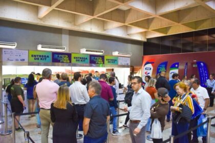 3ª Corrida dos Poderes: entrega de kits e palestras preparam participantes para a competição deste sábado