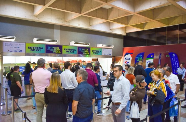 3ª Corrida dos Poderes: entrega de kits e palestras preparam participantes para a competição deste sábado