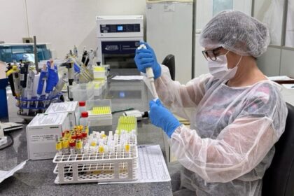 MS lidera o país em testagens e se torna referência em vigilância laboratorial e epidemiológica