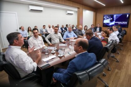 Governo de MS reúne secretariado em balanço de metas de 2025 e planejamento de ações para 2026