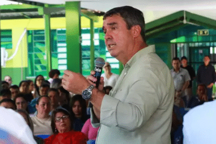 Riedel entrega obras e anuncia R$ 22 milhões em investimentos na região norte e alcançou educação, saneamento, infraestrutura urbana e rural