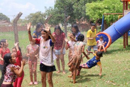 Governo Municipal e Assistência Social celebram festa para aniversariantes do segundo semestre no SCFV
