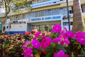 PrefCG publica convocação de 70 médicos temporários