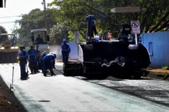 Obras avançam e levam qualidade de vida para a população das Moreninhas, que terá 100% das ruas asfaltadas