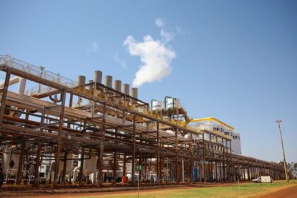 Mato Grosso do Sul projeta safra recorde de etanol, com 5 bilhões de litros produzidos em 2025/2026