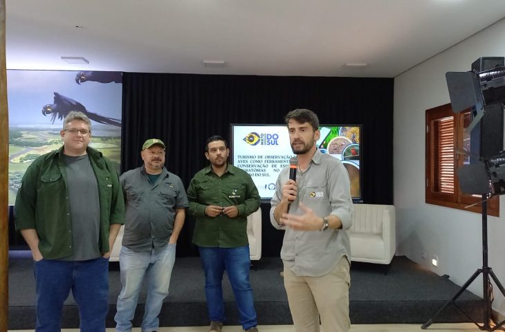 Turismo de observação de aves ganha destaque na COP15 com registro raro em MS e reforça debate sobre conservação