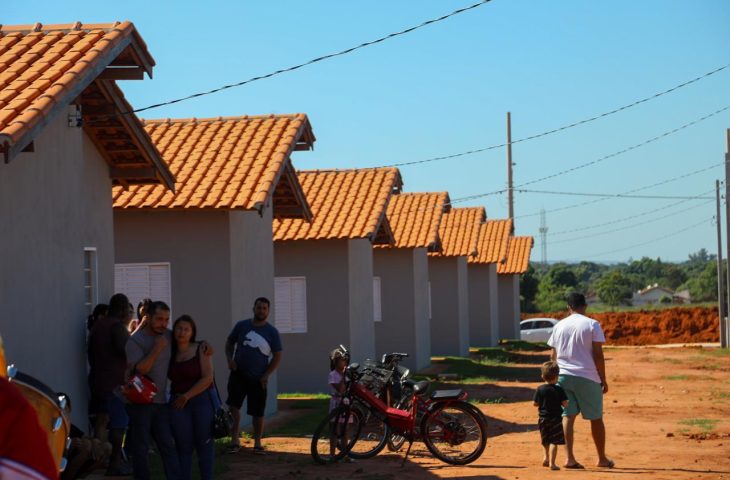 Com entrega de casas populares, Governo de Mato Grosso do Sul beneficia população de Três Lagoas