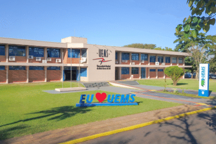 UEMS abre inscrições para auxílios permanência e alimentação para estudantes em vulnerabilidade