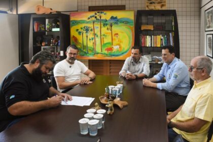 Parceria garante que acervo do Arquivo Público Estadual de MS seja completamente digitalizado