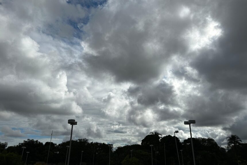 Frio prossegue nessa quinta-feira com temperatura próxima a zero e geada em algumas regiões