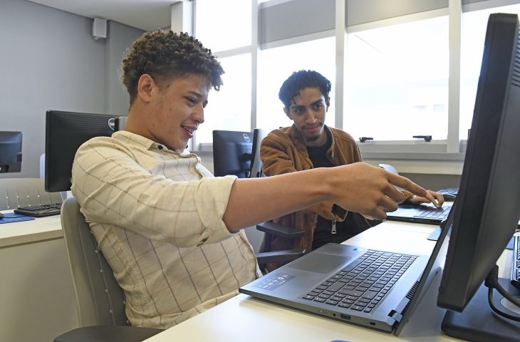 Qualificação, tecnologia e empreendedorismo: Governo de MS prepara jovens para liderar a nova economia digital&nbsp;