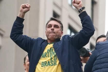 Pesquisa Quaest: Flávio aparece numericamente à frente de Lula no 2º turno pela primeira vez na campanha