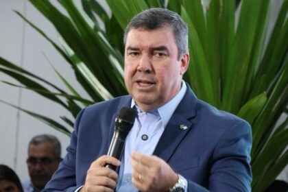Mais uma pesquisa indica que Eduardo Riedel vencerá no primeiro turno