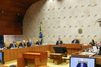 Reprovação ao STF é mais que o dobro da aprovação e chega a 47%