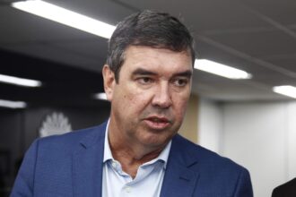 Pesquisas confirmam: Eduardo Riedel deve vencer no primeiro turno
