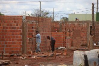 Habitação que transforma vidas: Agehab fortalece o direito à moradia nos 49 anos de MS