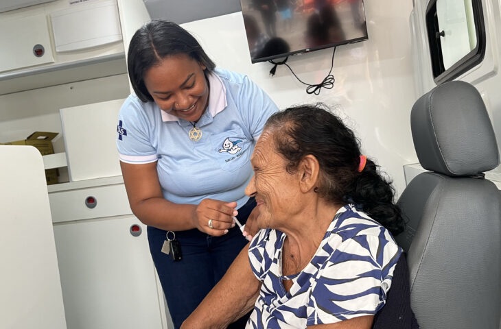 Governo leva saúde, programas sociais e emissão de carteira de identidade a ribeirinhos em Corumbá